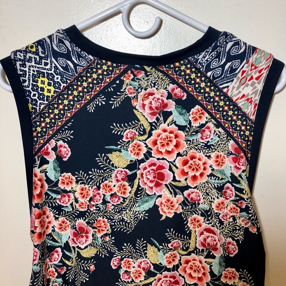 Johnny Was Active Aztec Flower Ruched Muscle Tank - Picture 7 of 12